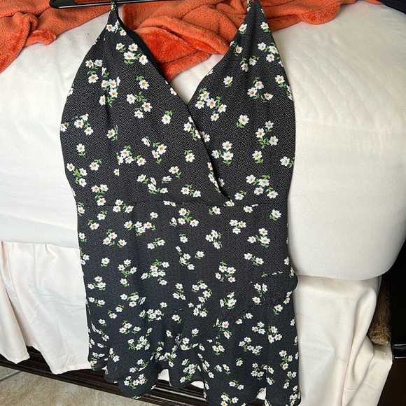 Black floral dress with polkadots - Picture 1 of 6